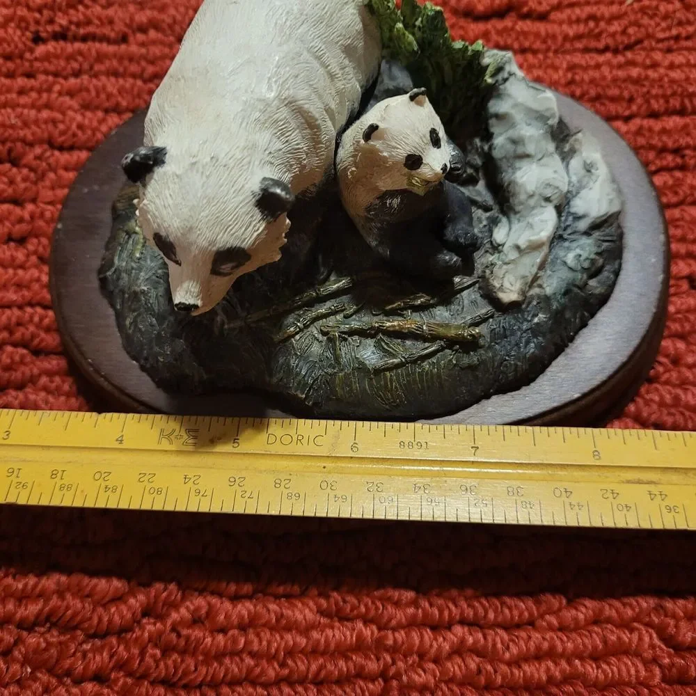 Panda Resin Figurine Wildlife Collection by Jack‎ Lo 1988 #106 of 7,500